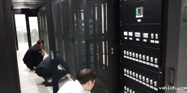 动环监控系统功能解析：构筑智能运维的坚实防线