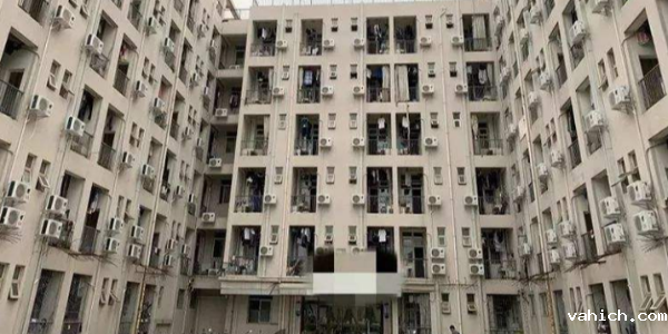 <i style='color:red'>zigbee空调远程控制器</i>，布线不再烦恼