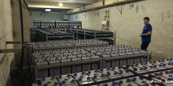 <i style='color:red'>机房环境动力监控系统</i>帮助解决那些问题